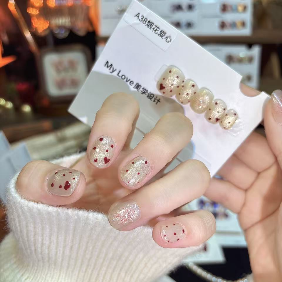 A38【烟火爱心】新年款纯手工秋冬显白气质穿戴甲