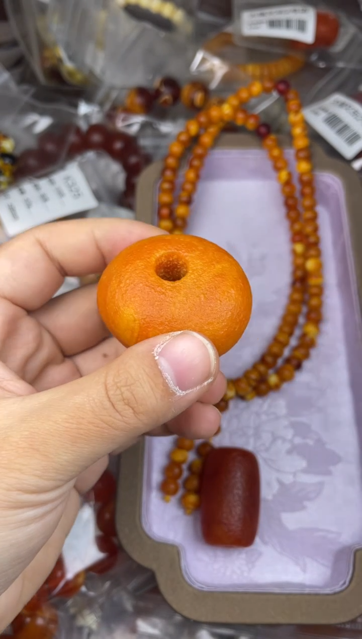 木特色手工艺带孔大厚墩