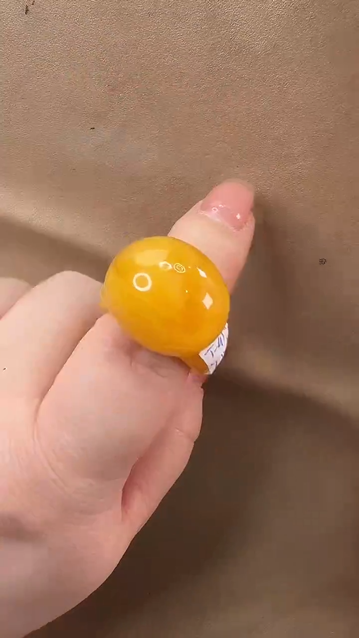 琥珀颈饰未镶嵌戒指