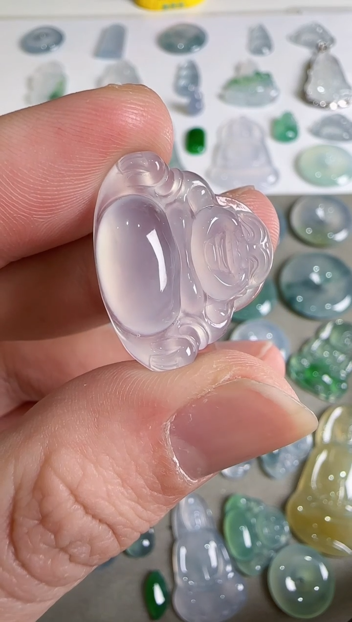 吊坠(不含链)未镶嵌翡翠.