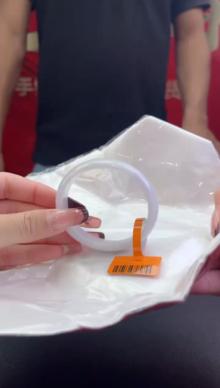 【闪购商品】翡翠手镯（贵妃镯）未镶嵌翡翠手镯20