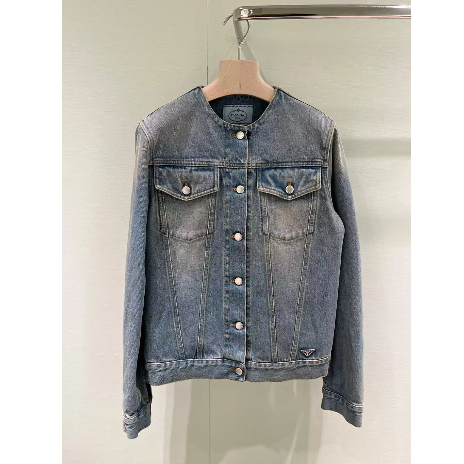 99新 Prada/普拉达 双双臻选/bb10012/普拉达/外套/XS码