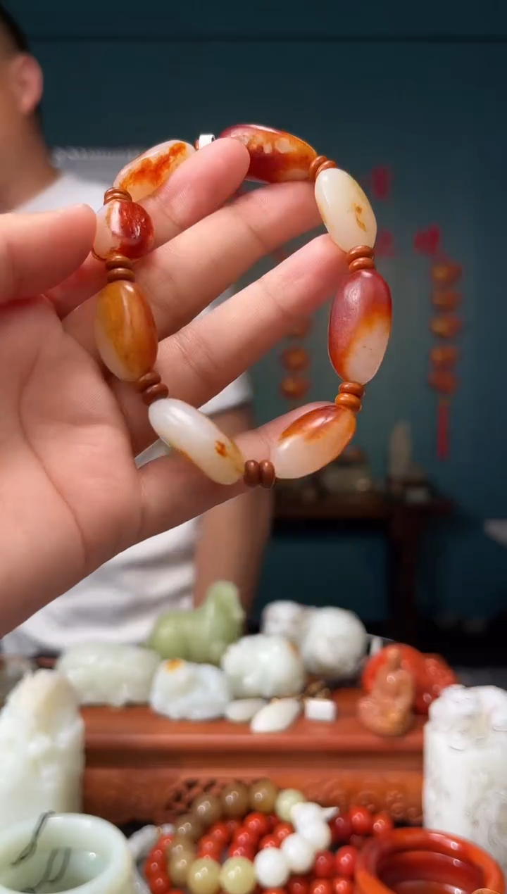 【闪购商品】和田玉颈饰未镶嵌手串