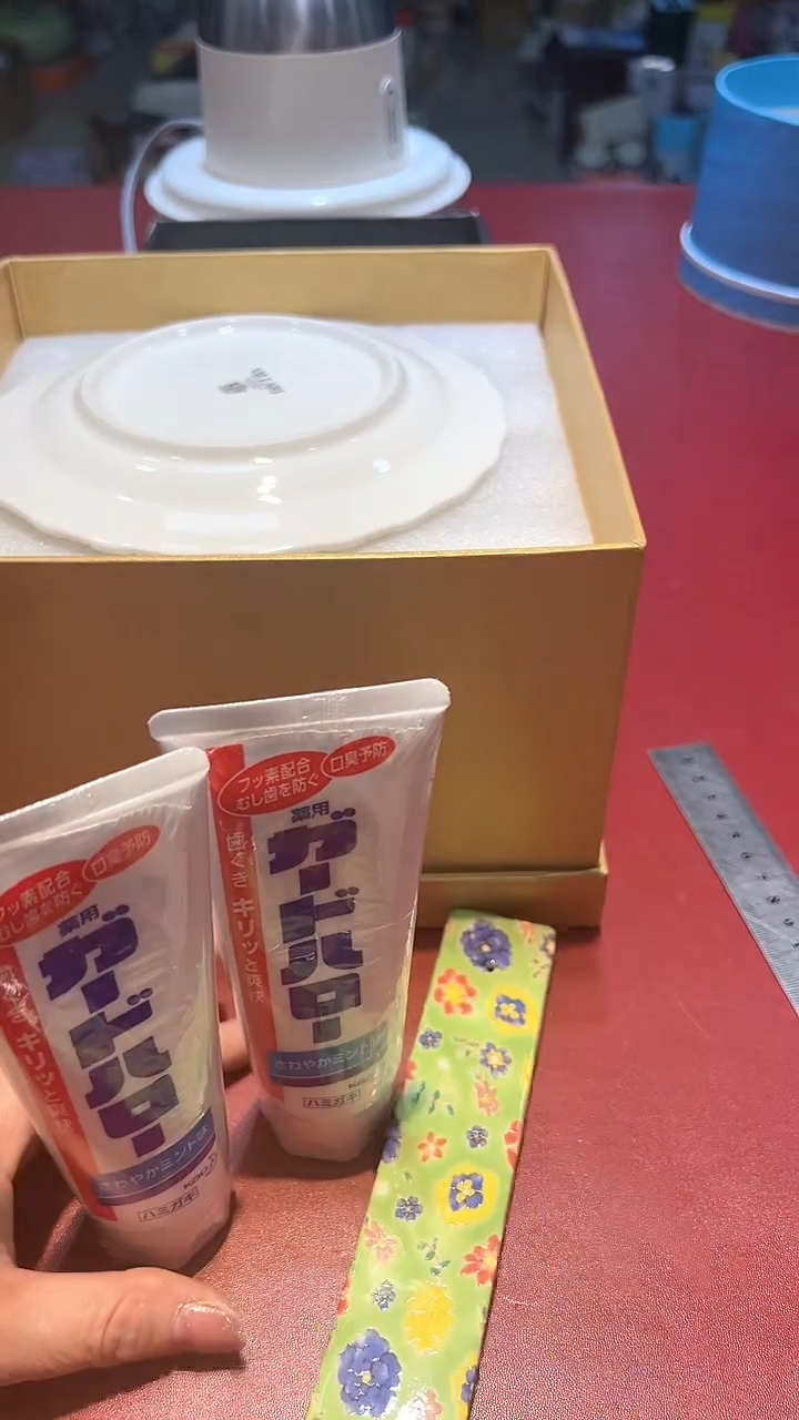 【闪购商品】瓷片锅碗瓢彭一件不剩