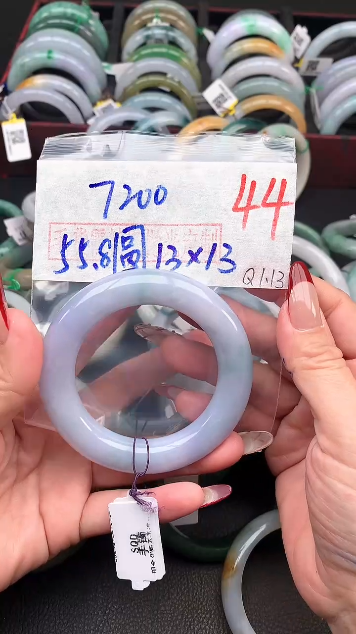 【闪购商品】定制翡翠未镶嵌毛货需精细抛光+多样性发货拍一发一