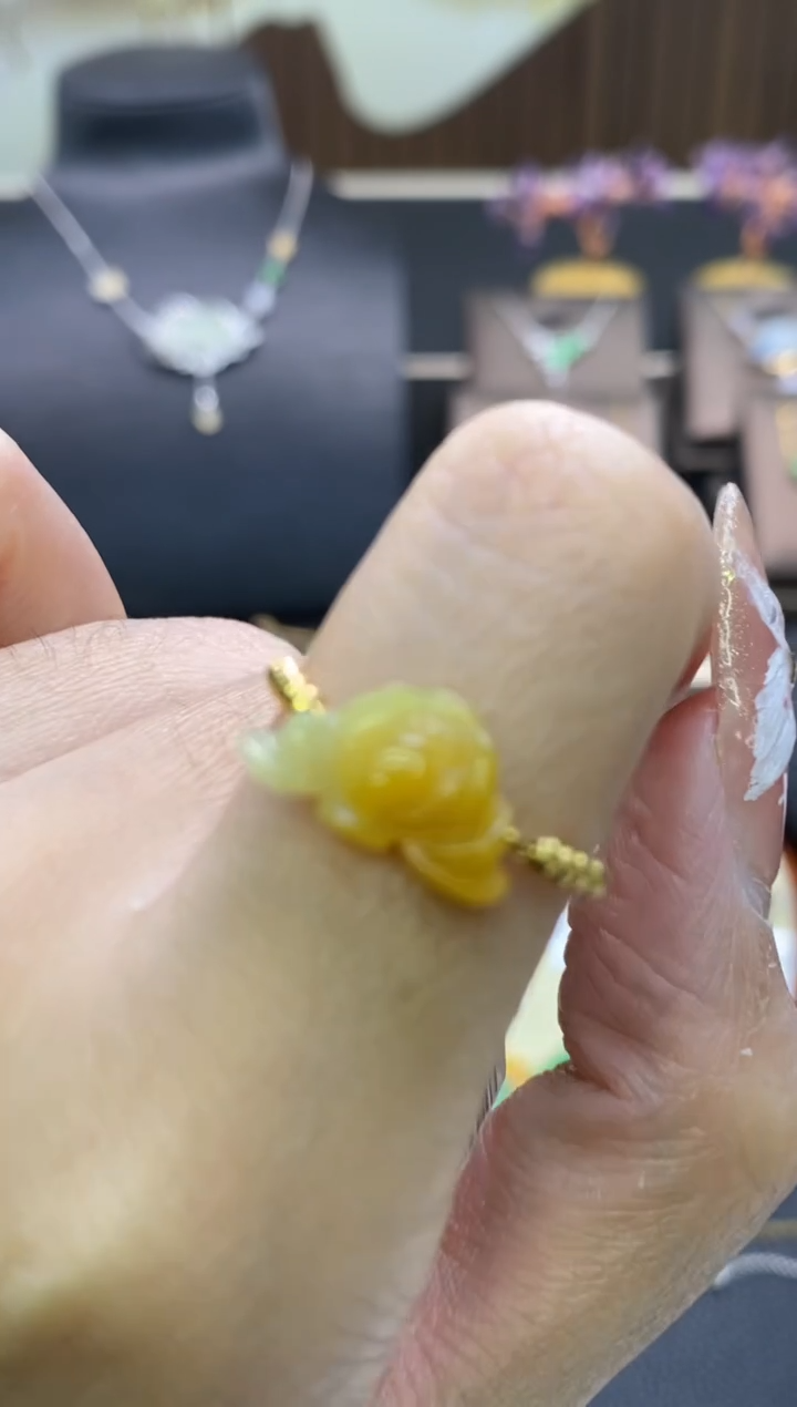 【闪购商品】翡翠颈饰18K金镶嵌净货12319