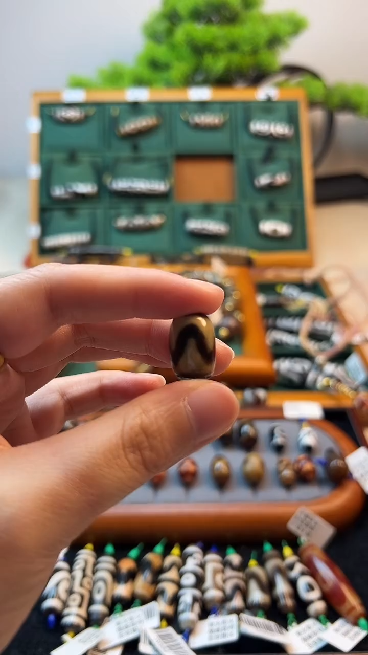 玛瑙/玉髓（覆膜）颈饰未镶嵌73（微瑕随机发货）