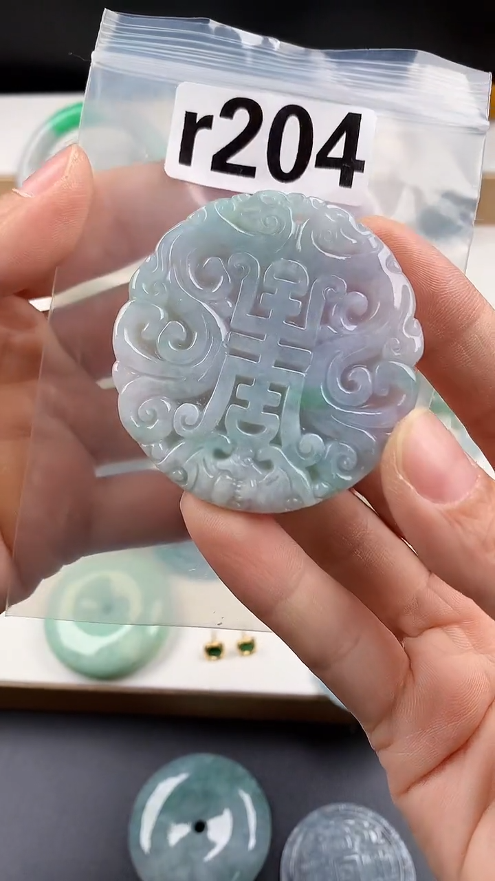 颈饰未镶嵌翡翠天然翡翠吊坠挂件