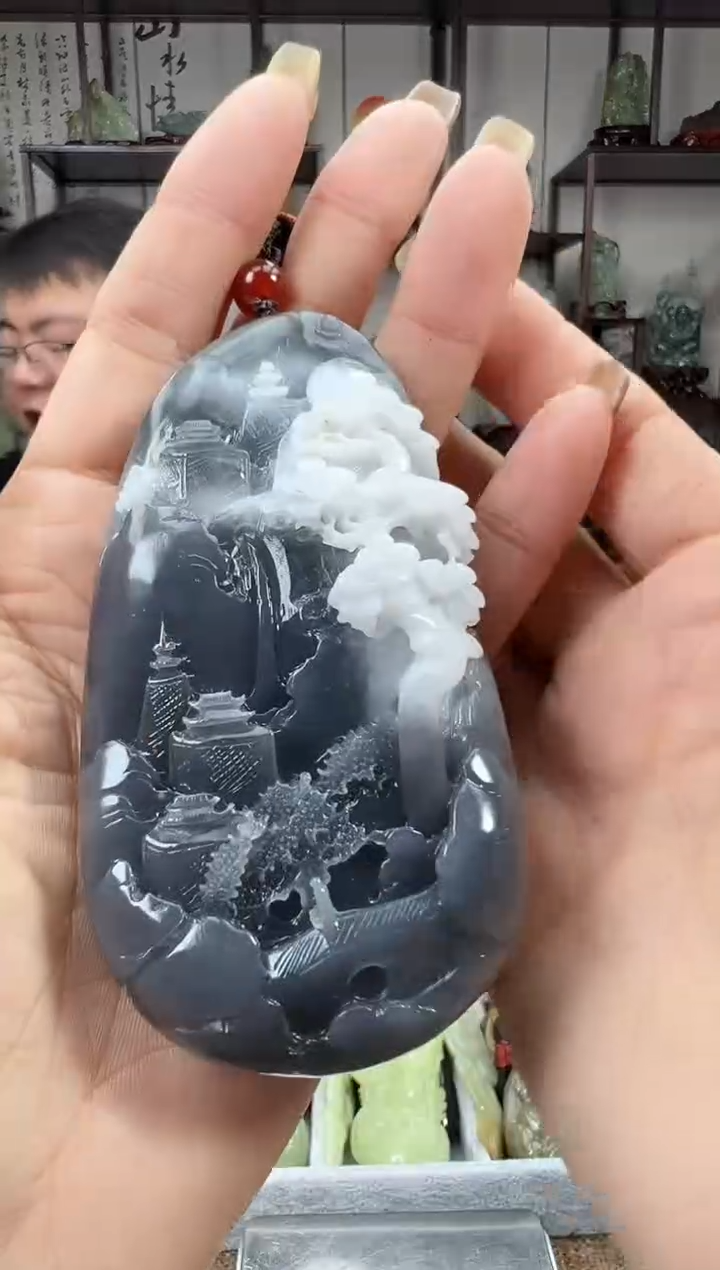 未镶嵌和田玉把件1