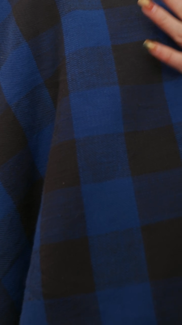 棉2米思密达蓝黑格纹棉面料磨毛衬衫面料108CM198G/M