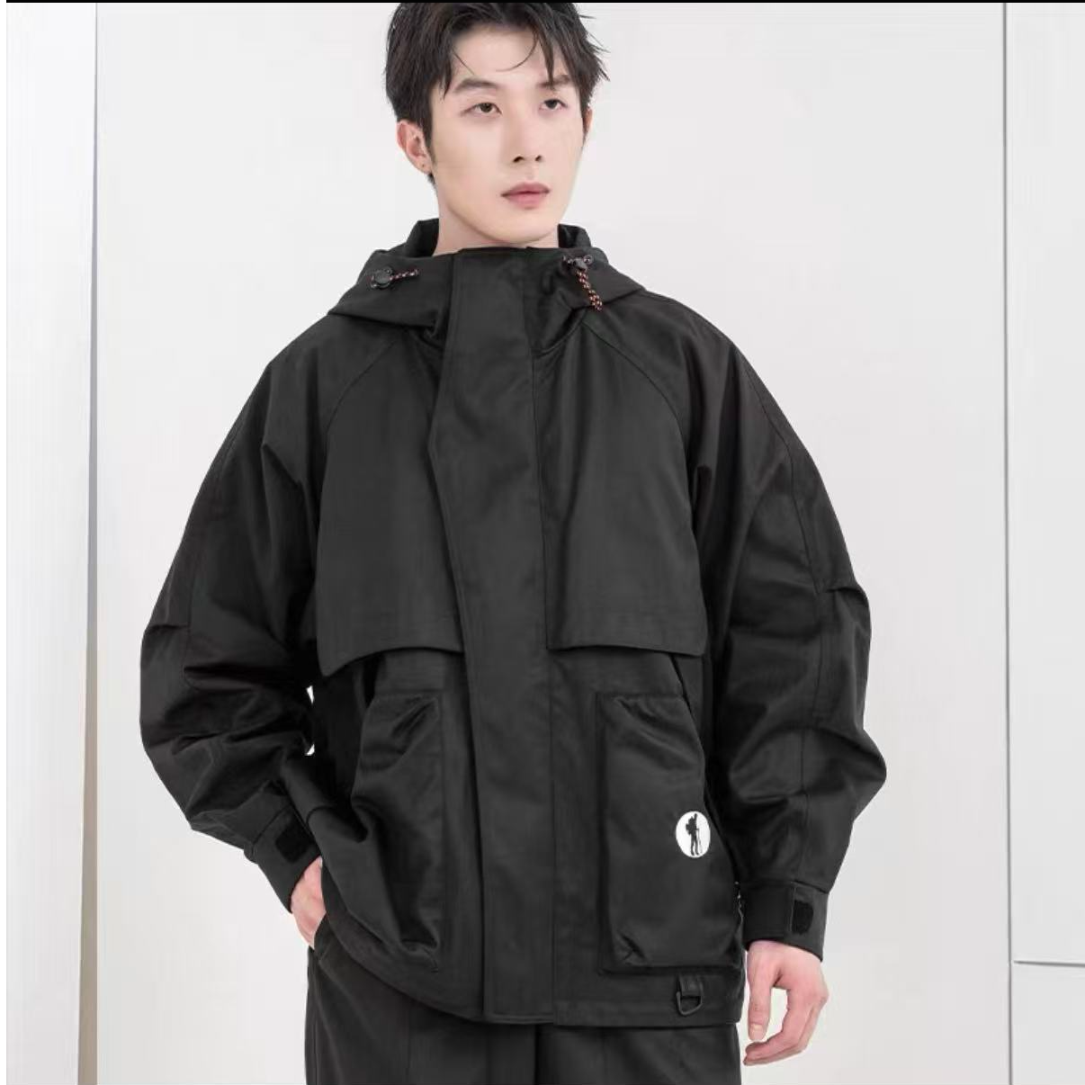 533-黑-冬季休闲时尚连帽外套-非标(无水洗标