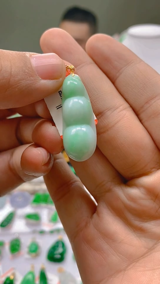 【闪购商品】翡翠颈饰18K金镶嵌新号开播，全场乱卖