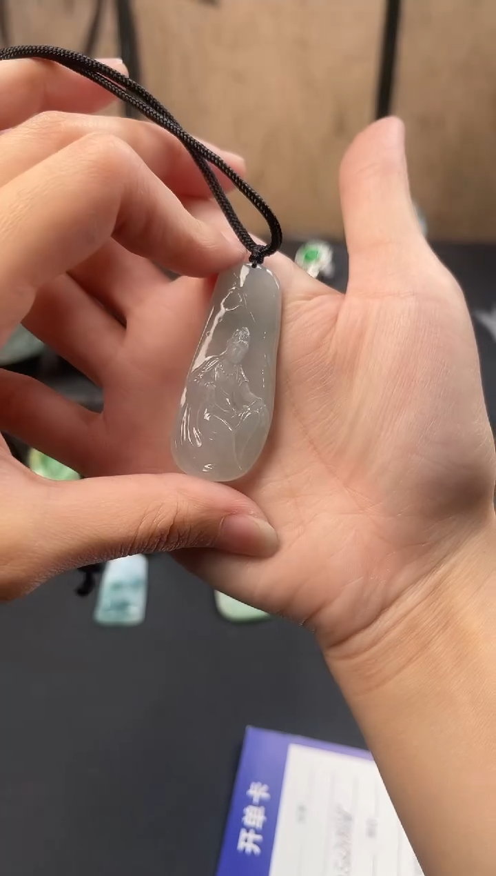 翡翠未镶嵌吊坠(不含链)翡翠冰种观音AXZB163