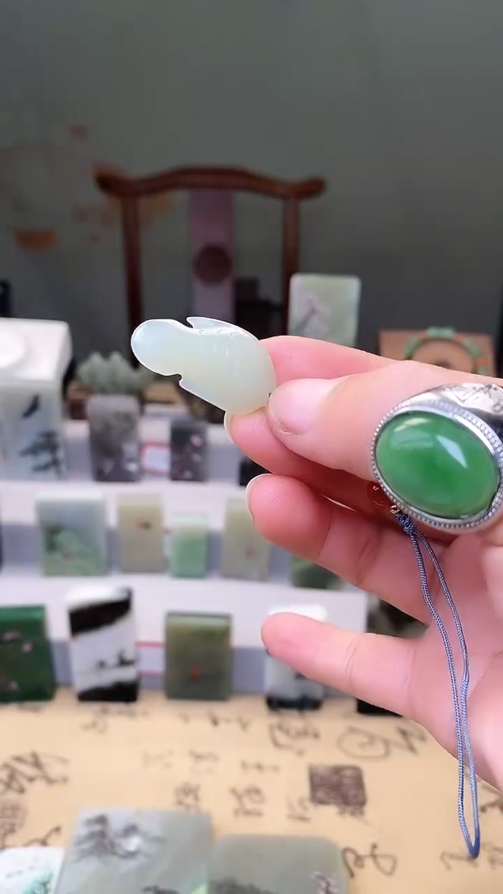 【闪购商品】和田玉挂件未镶嵌116