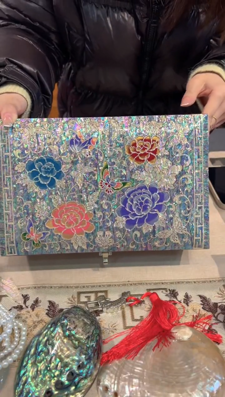 【闪购商品】紫底·弘贝雅螺钿漆器文化馆