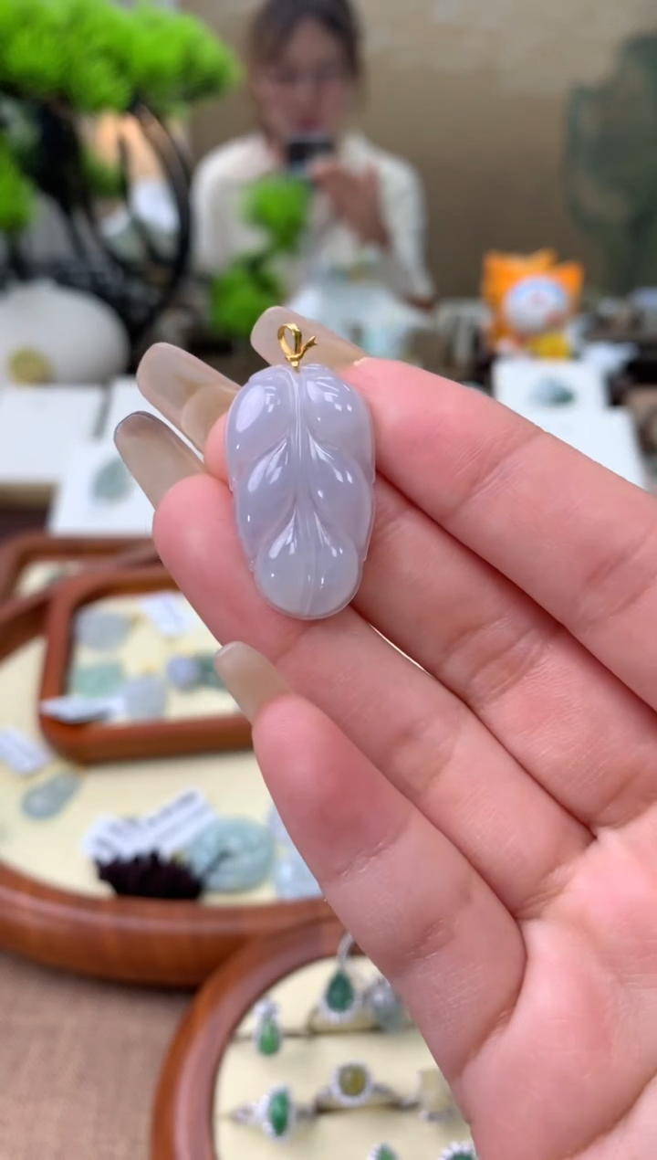 【闪购商品】翡翠颈饰18K金镶嵌天然A货翡翠挂件