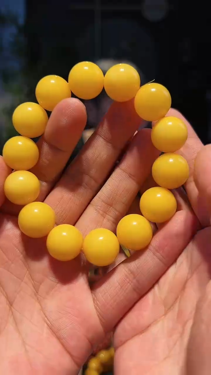 【闪购商品】蜜蜡手串未镶嵌16左右暴力黄