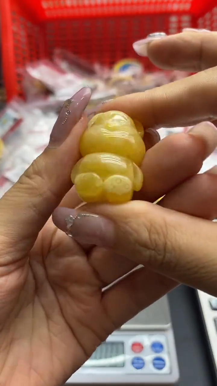 琥珀未镶嵌珠宝奇石2893