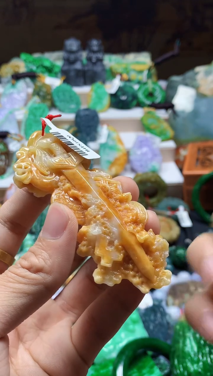 合金颈饰玛瑙/玉髓重****磊天然A货翡翠