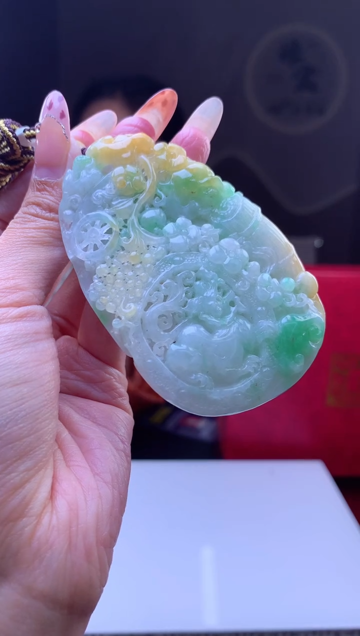 【闪购商品】定制翡翠未镶嵌挂件发货（拍一发一）