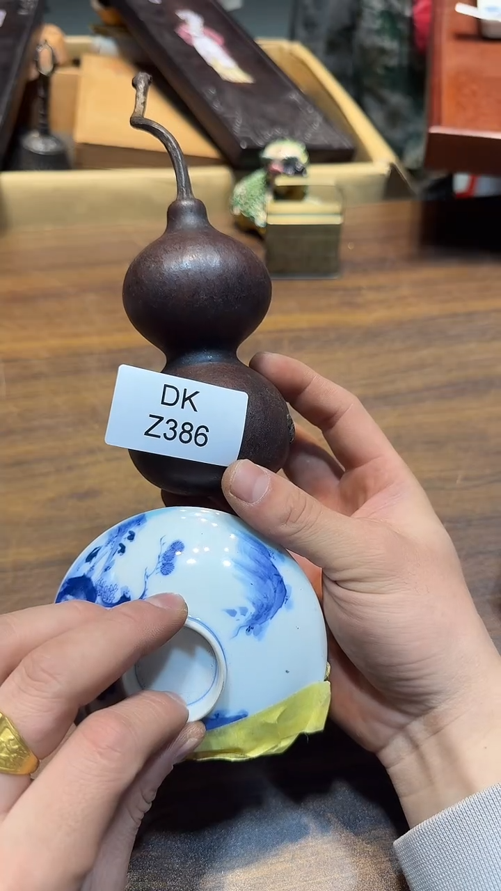 瓷片富**感哈哈哈哈哈哈386