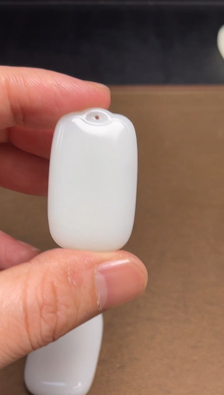 和田玉未镶嵌颈饰20 通