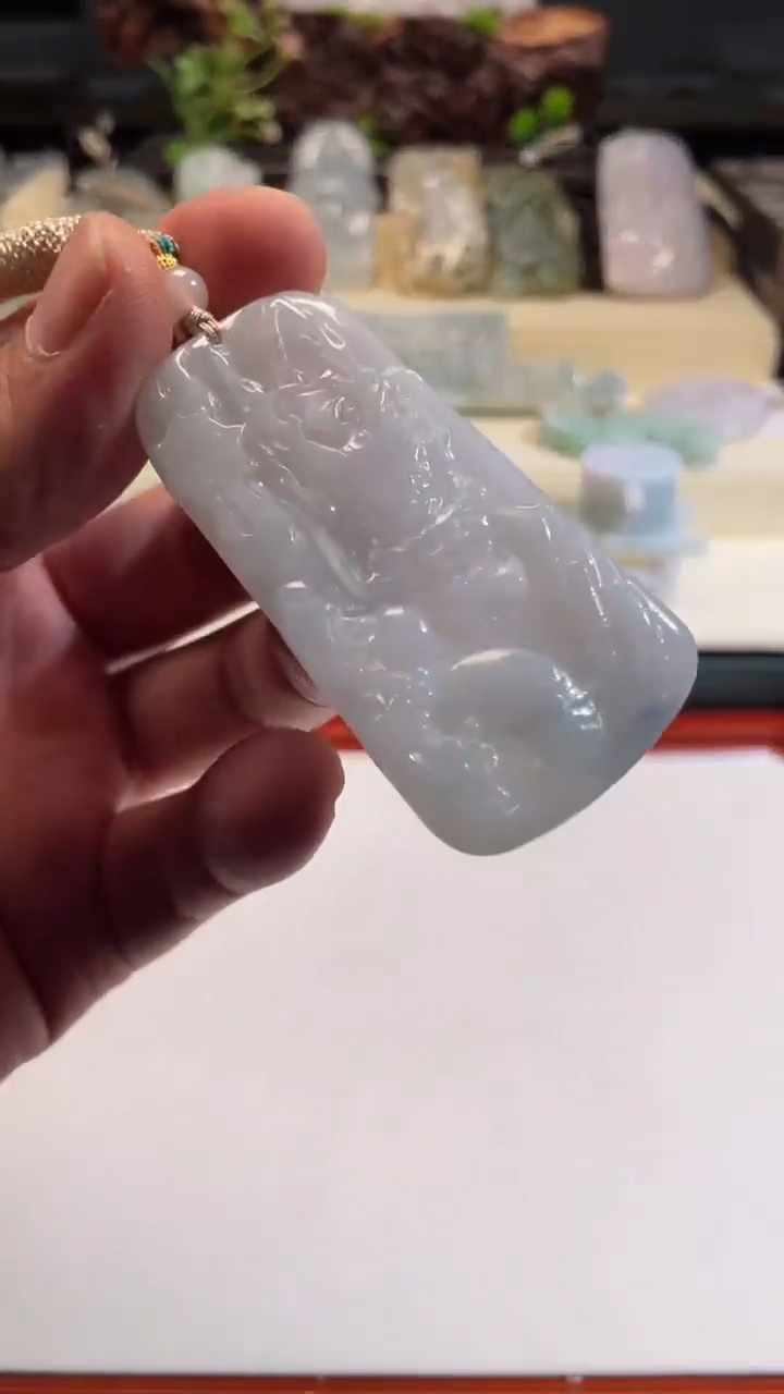 翡翠未镶嵌颈饰8/11/083