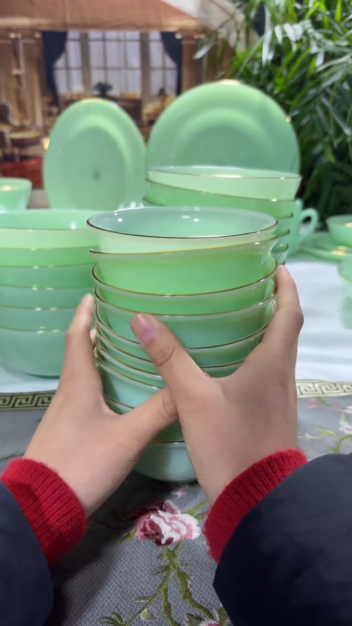 【闪购商品】.... 4.5英寸玉瓷碗10个口径11.5厘米