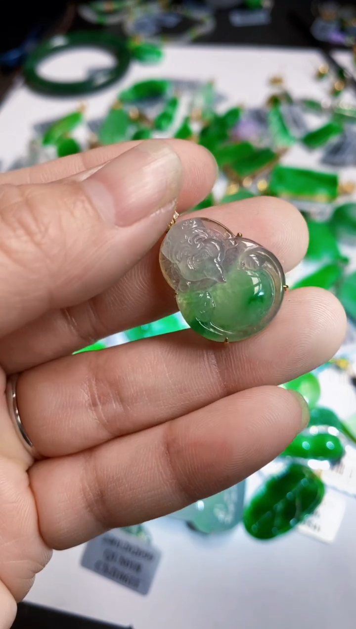 【闪购商品】翡翠颈饰未镶嵌吊坠