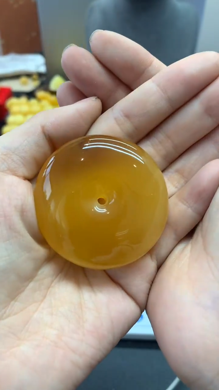 未镶嵌琥珀珠宝奇石209