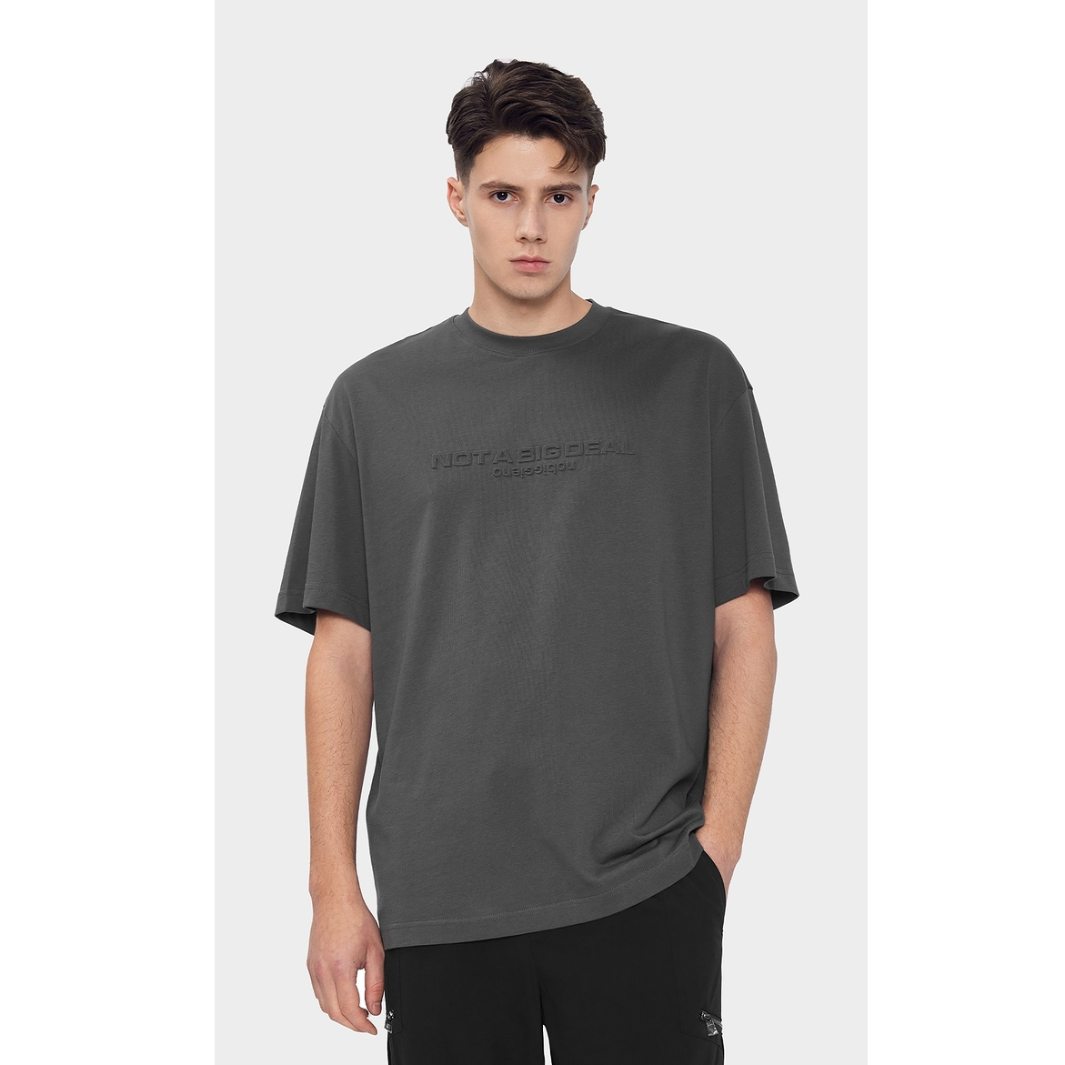 Trendiano立体压印字母短袖纯棉圆领T恤3LC2022140