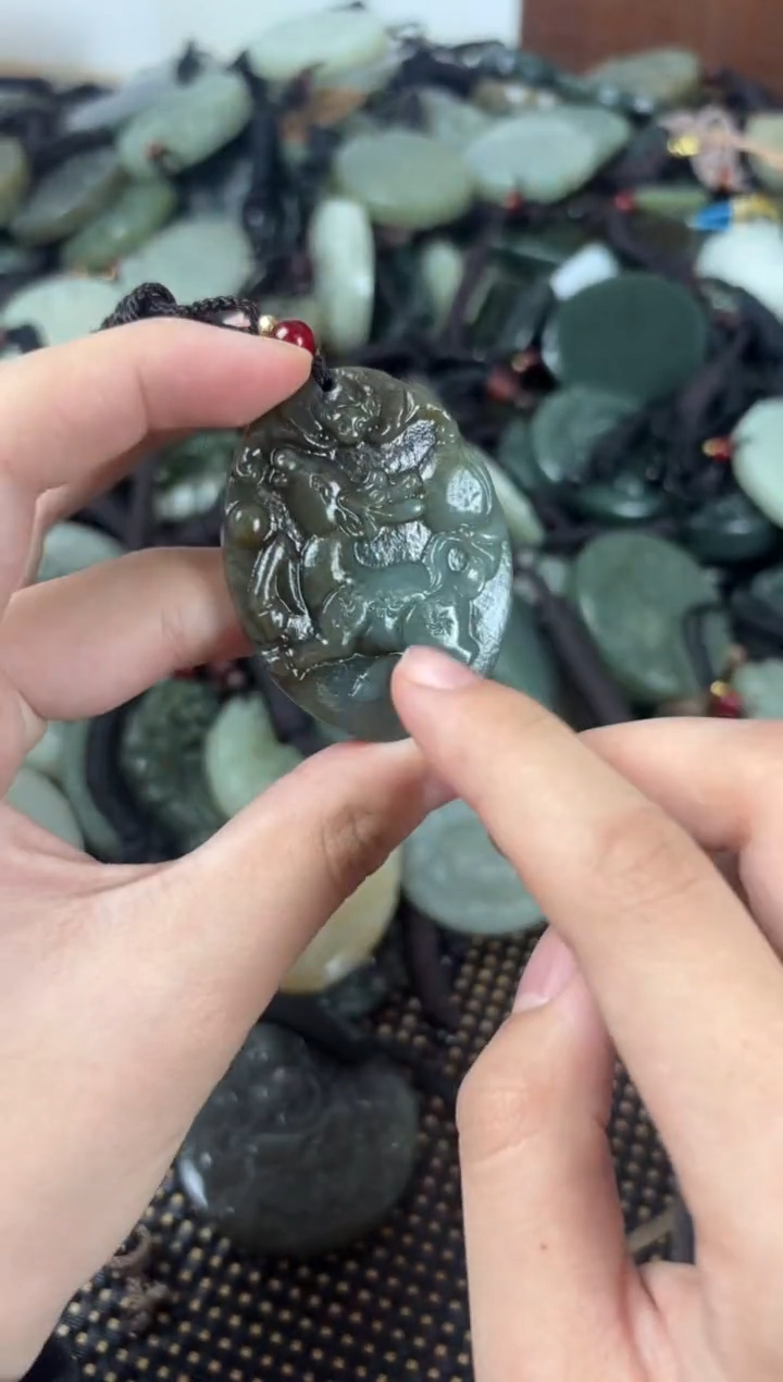 【闪购商品】和田玉颈饰未镶嵌1