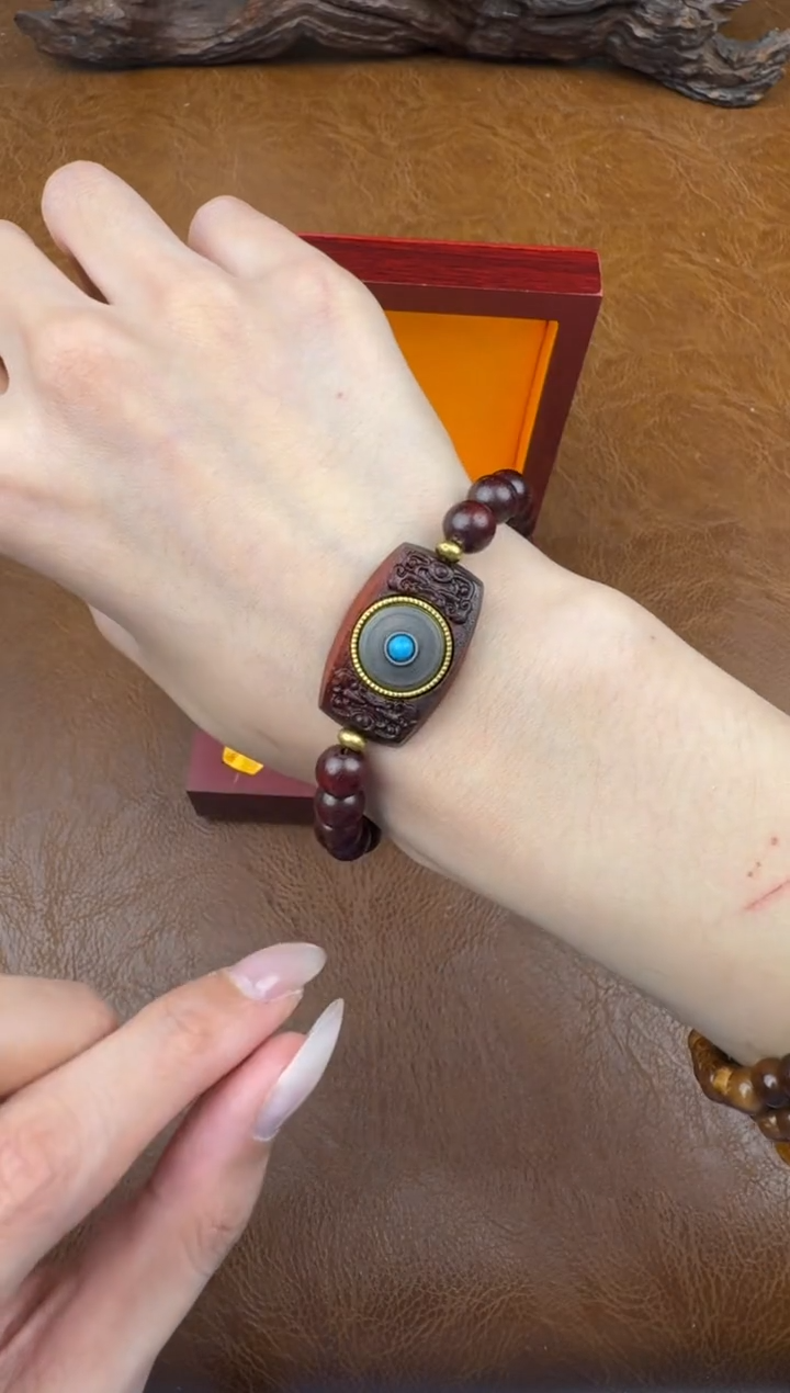 墨韵阁文玩血檀链接-@@ys985