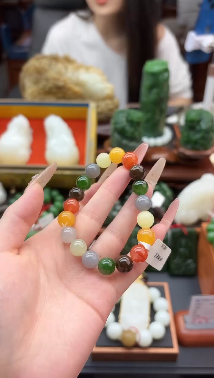 未镶嵌手串和田玉董小姐推荐 多样性发货 拍一发一db10