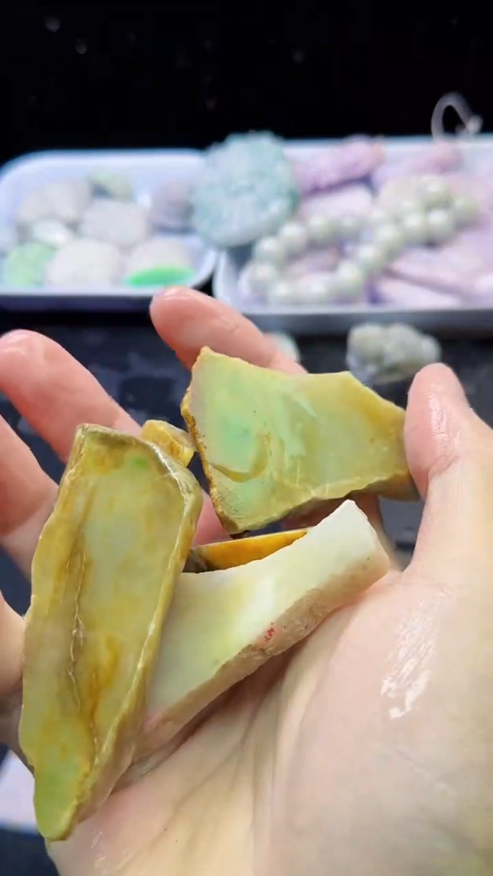 未镶嵌挂件翡翠鸿****忠104天然A货翡翠