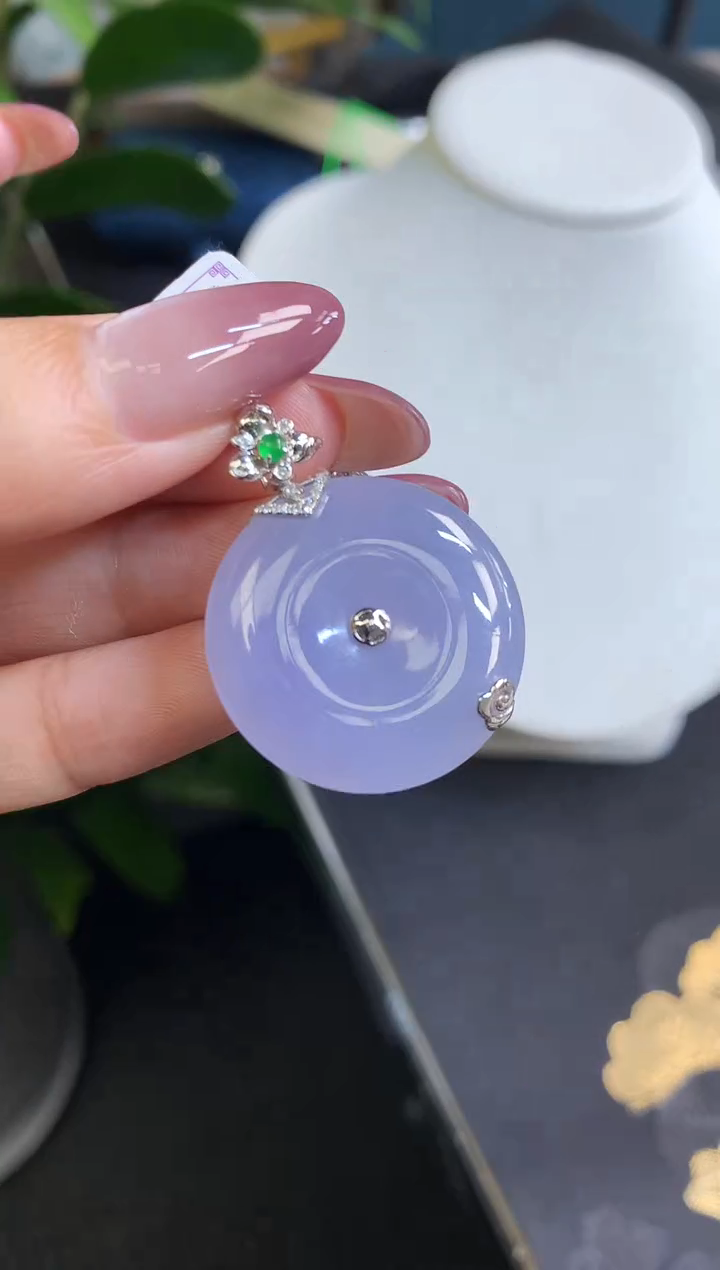 翡翠18K金镶嵌吊坠(不含链)扣子