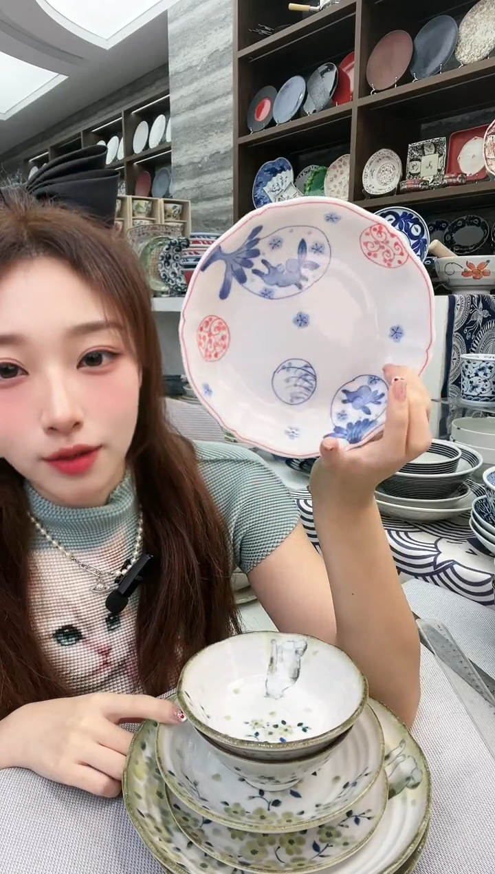 瓷吐骨碟甜品盘17cm