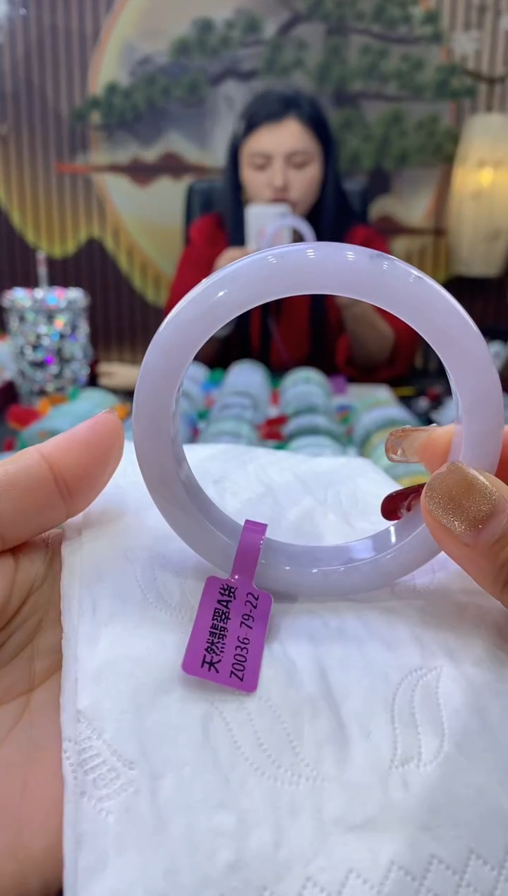 【闪购商品】翡翠手镯未镶嵌多人00314