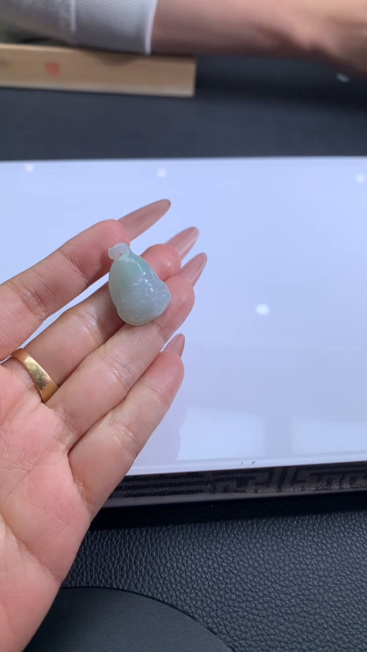 【闪购商品】定制翡翠未镶嵌翡翠