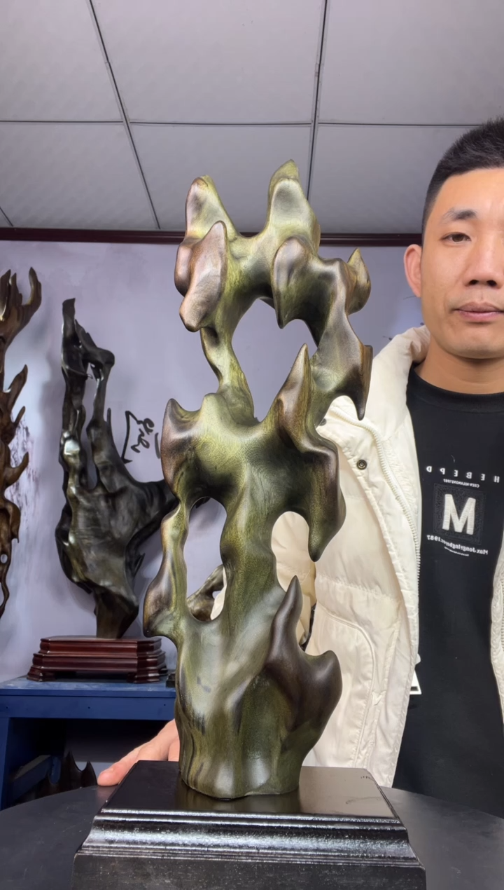 金丝楠木雕款流*年金丝楠木工艺品摆件