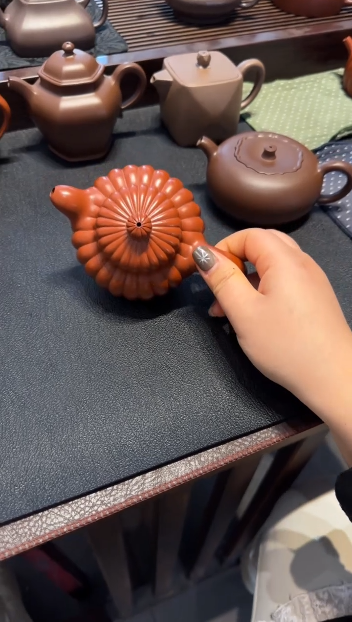 【闪购商品】紫砂茶壶道洪筋纹