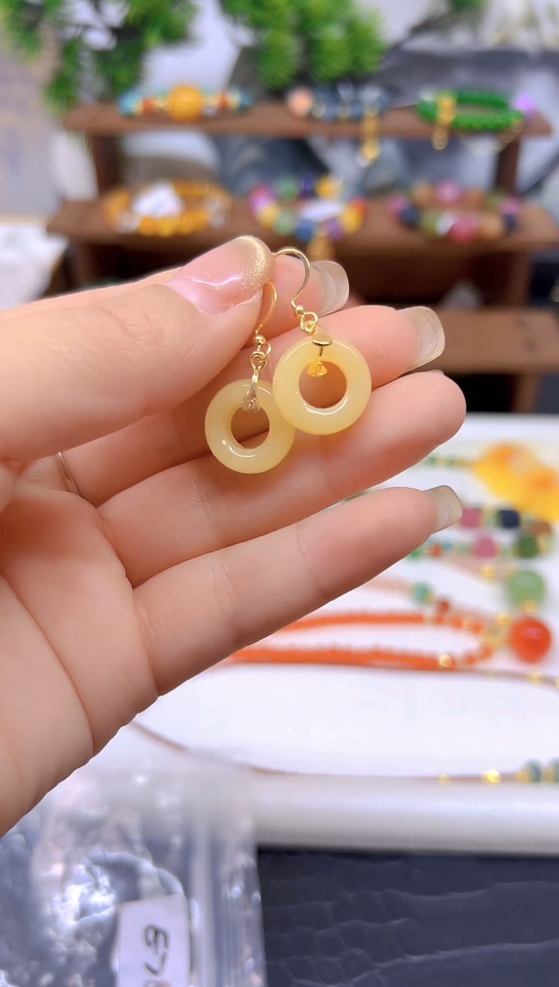 和田玉14K金镶嵌耳饰E753