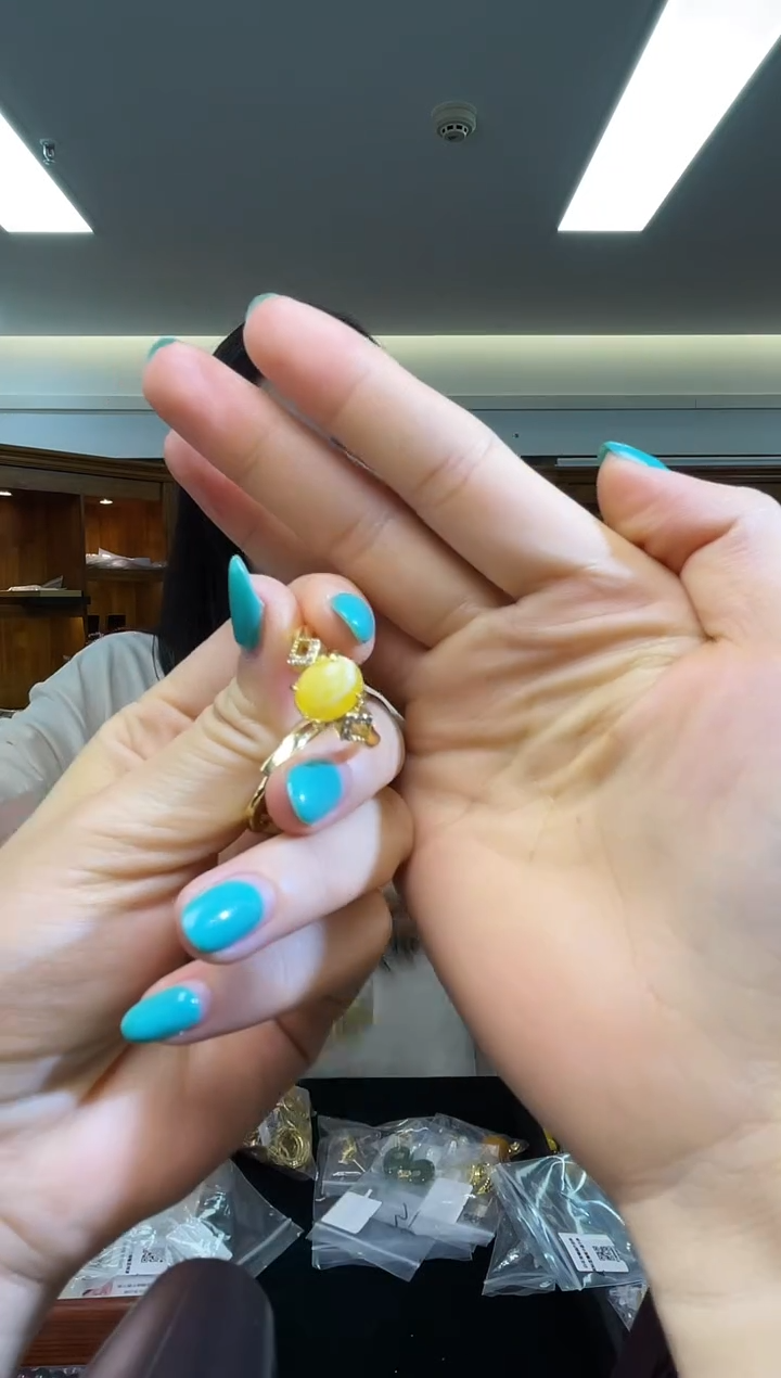 未镶嵌蜜蜡戒指（多样性发一件）