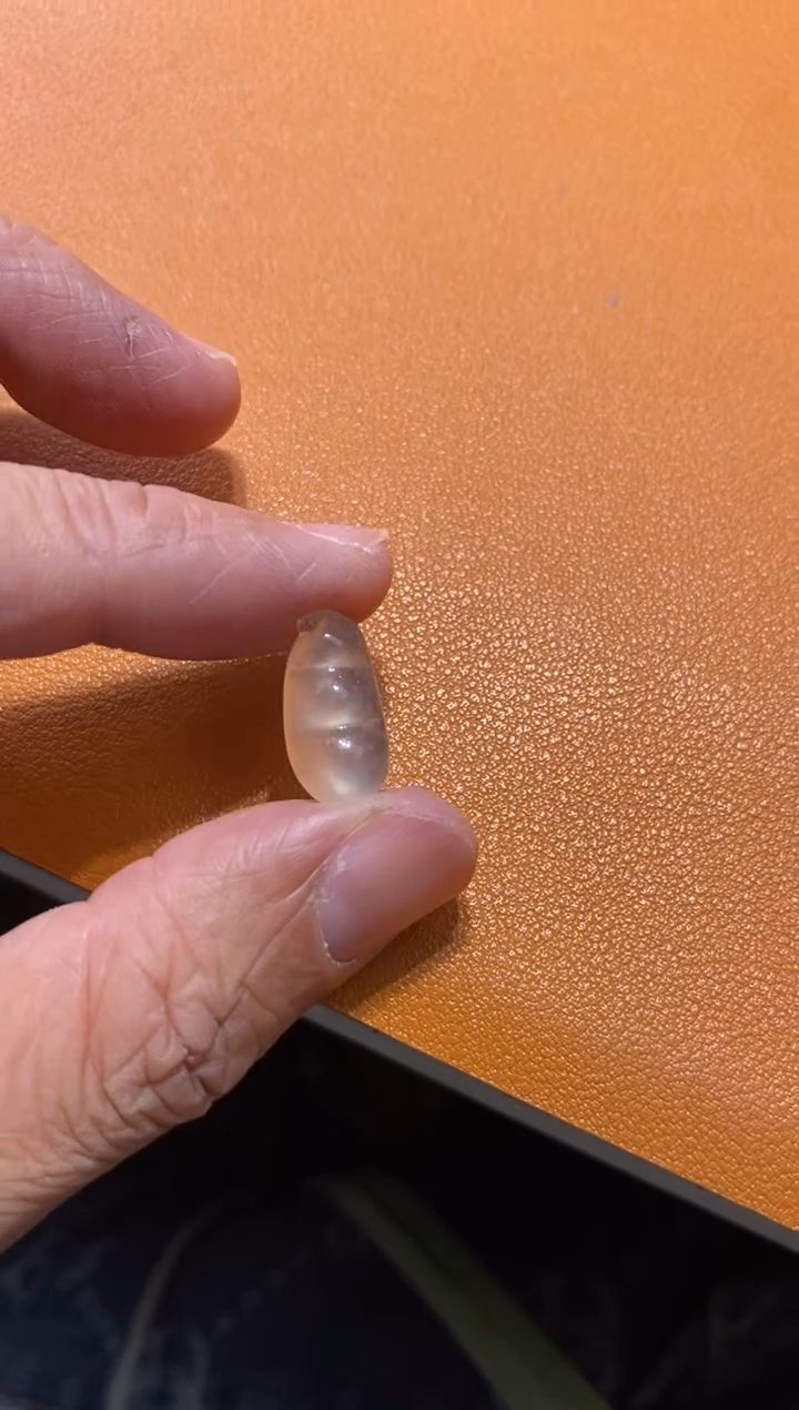 翡翠挂件未镶嵌豆子880