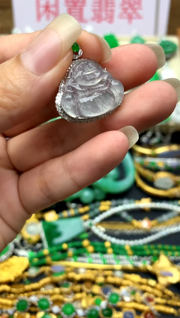 颈饰18K金镶嵌翡翠335 -中国好珍宝