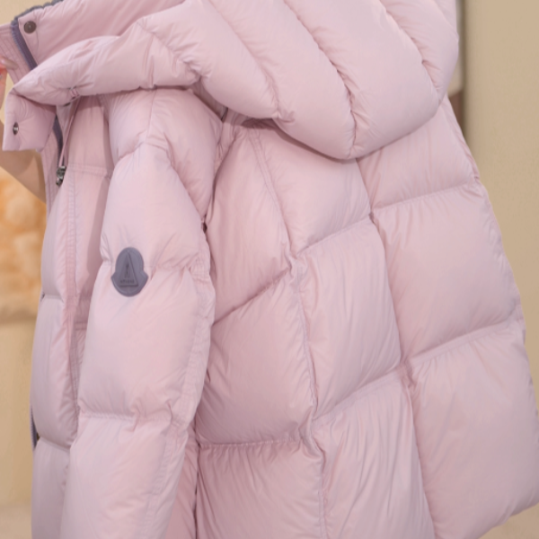 zz-海港城版本大朵绒高级针织拼接柔软舒适连帽羽绒服