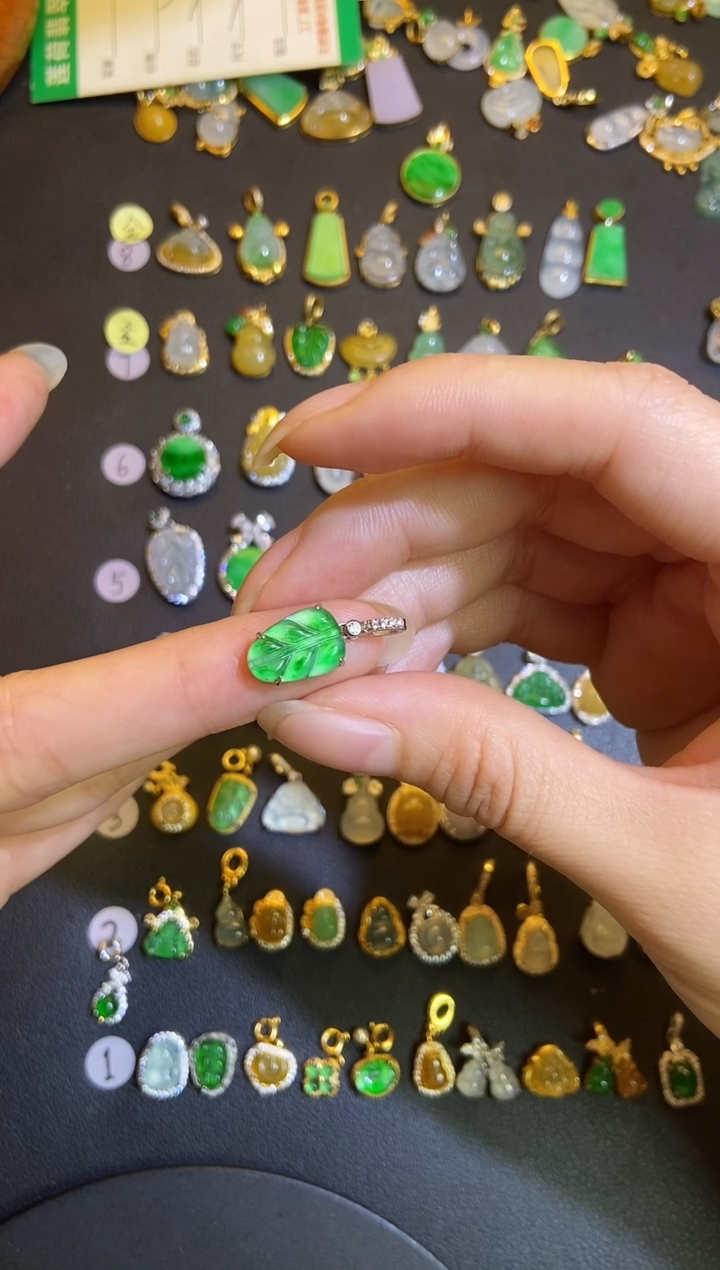 吊坠(不含链)银S925镶嵌翡翠1