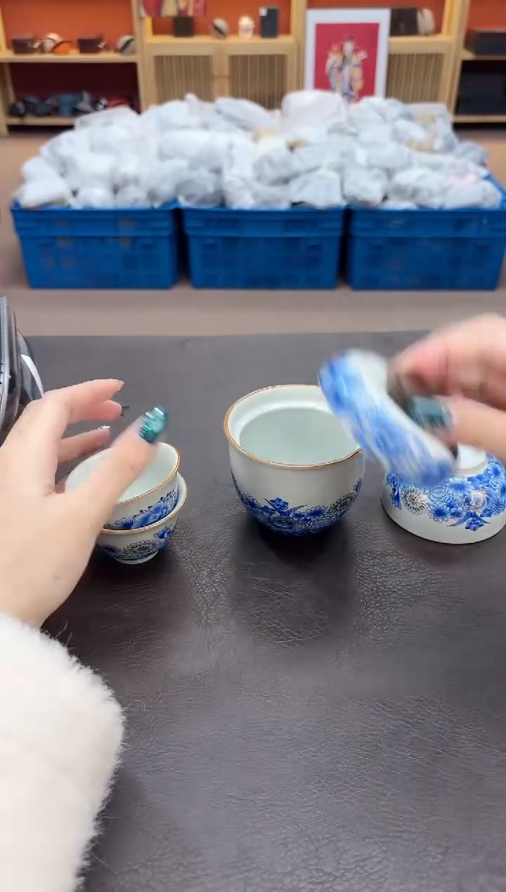 【闪购商品】摆件瓷SC1111111111111