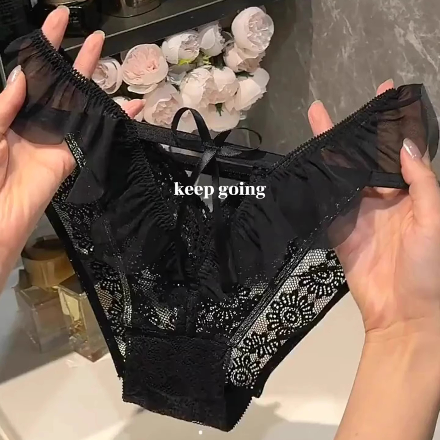 腮红芍药~少女纯欲蕾丝内裤女款荷叶边网纱女士性感绑带三角裤女