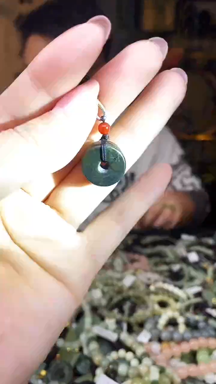颈饰未镶嵌和田玉多样性发货，拍一发一